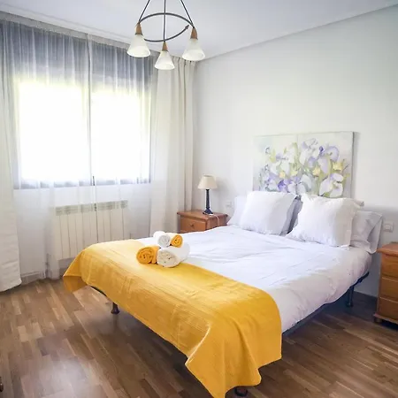 Un Jardin En La Ciudad Gran Piso Y Super Terraza En El Centro By Apartamentos Logroño Exterior foto
